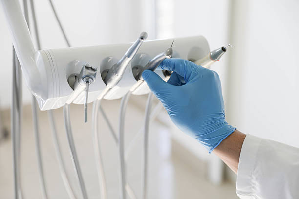 Professional Tooth Extraction technician working in Palos Verdes Estates, CA